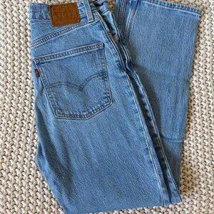 Levi's 70s High Rise Slim Straight Light Wash Jeans